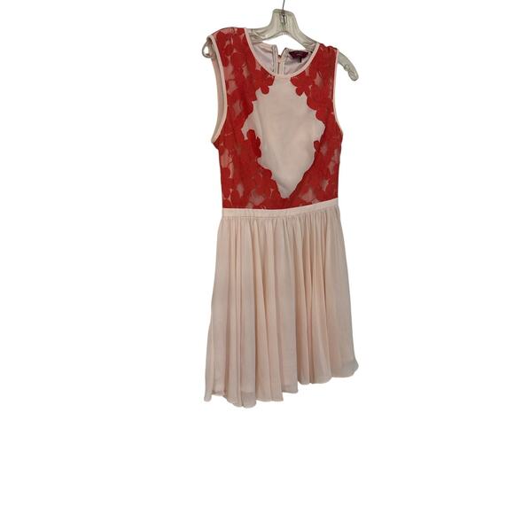 Ted Baker Vember Lace Chiffon Embroidered Dress Women's Size 2 US 6 - Picture 3 of 4